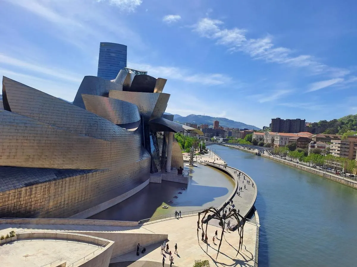 Apartment Apartamento En El Centro Con Garaje Directo. Bilbao Spain
